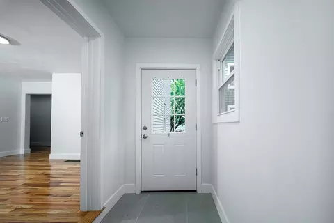 121 Horton St, Fall River, MA 02723 photo 14