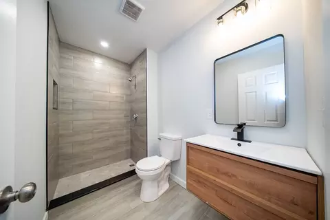 121 Horton St, Fall River, MA 02723 photo 20