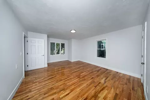 121 Horton St, Fall River, MA 02723 photo 13