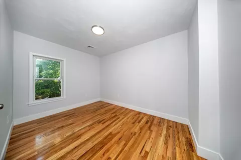 121 Horton St, Fall River, MA 02723 photo 29