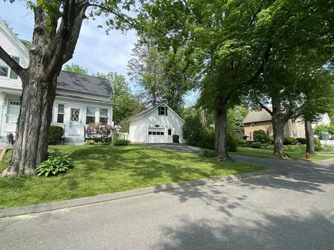 56 Moore Ave, Warren, MA 01083 photo 3
