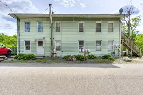 2 Depot Rd, Oxford, MA 01540