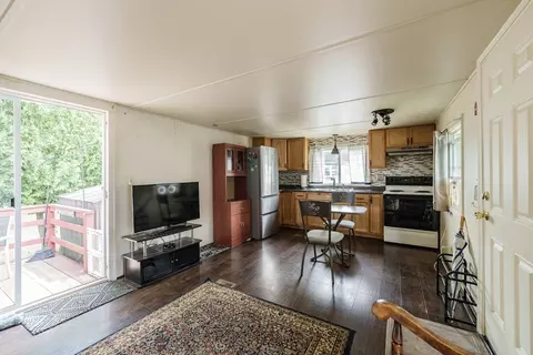 93 Grochmal Ave U 80, Springfield, MA 01151 photo 14