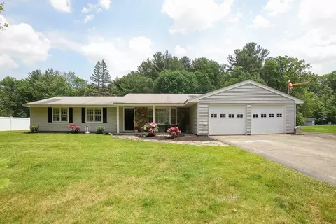40 Old Stage Rd, Chelmsford, MA 01824