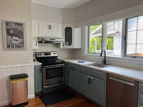 48 Hadwen Rd, Worcester, MA 01602 photo 17