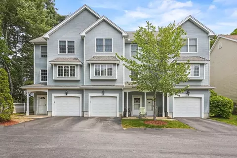130 Turnpike Rd #10, Chelmsford, MA 01824