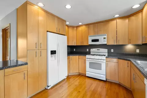 4 Hadwen Rd, Worcester, MA 01602 photo 14