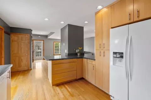 4 Hadwen Rd, Worcester, MA 01602 photo 15