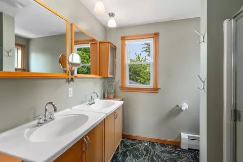 4 Hadwen Rd, Worcester, MA 01602 photo 19