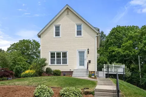 4 Hadwen Rd, Worcester, MA 01602 photo 3