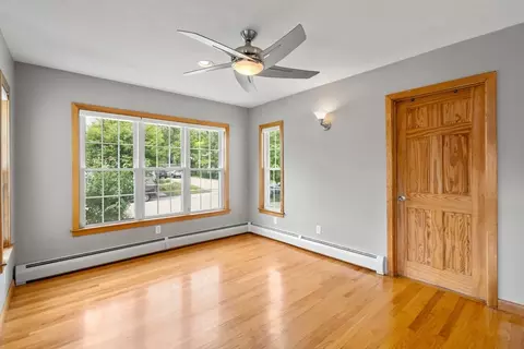 4 Hadwen Rd, Worcester, MA 01602 photo 11
