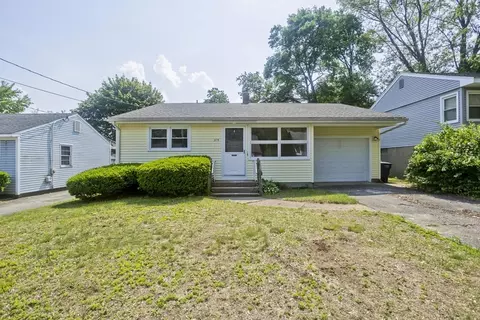 374 Commonwealth Ave, Springfield, MA 01108