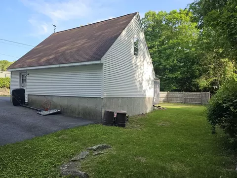 Exterior - 5 Old Thompson Rd, Webster, MA 01570 photo 7 of 7