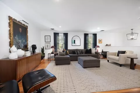 15 Mast Hill Rd, Hingham, MA 02043 photo 4