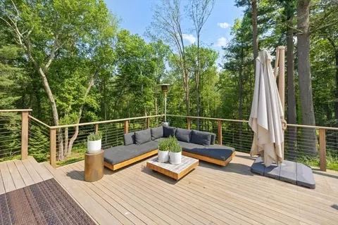 15 Mast Hill Rd, Hingham, MA 02043 photo 19