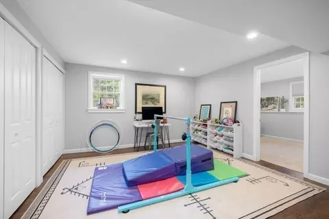 15 Mast Hill Rd, Hingham, MA 02043 photo 16