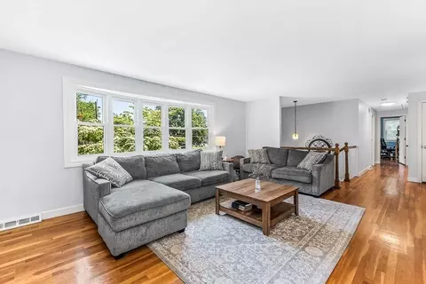 12 Flintlock Ln, Dedham, MA 02026 photo 8