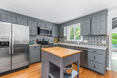 12 Flintlock Ln, Dedham, MA 02026 photo 14