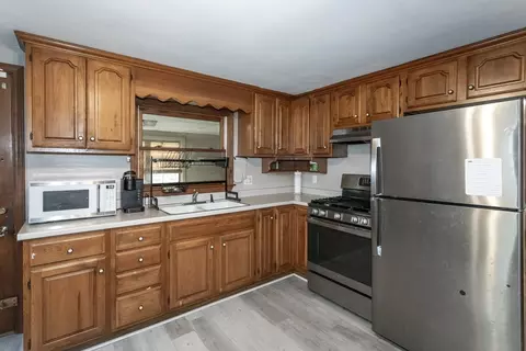 67 Donbray Rd, Springfield, MA 01119 photo 5