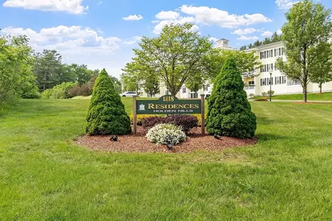 1818 Main St #307, Jefferson, MA 01522