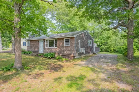 64 Uncle Percys Rd, Mashpee, MA 02649 photo 2