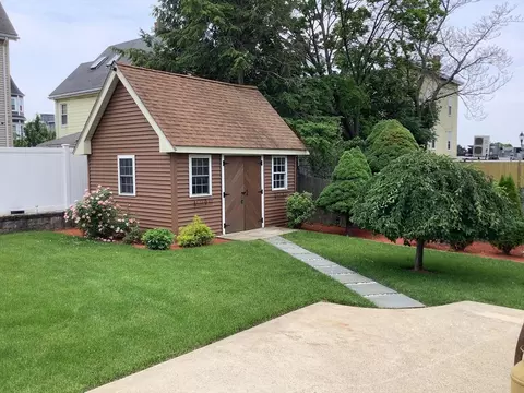 11 Dyer, Everett, MA 02149 photo 23