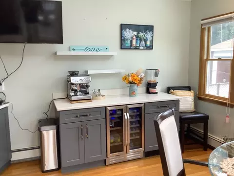 11 Dyer, Everett, MA 02149 photo 6