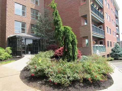 50 S Common St #311, Lynn, MA 01902