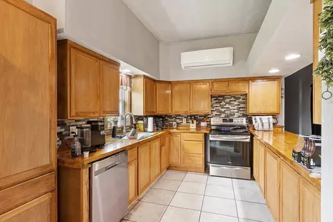 15 Tully Rd, Orange, MA 01364 photo 12