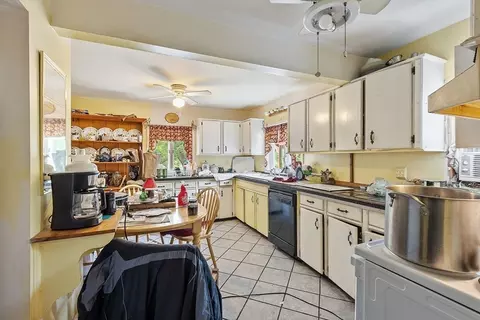15 Tully Rd, Orange, MA 01364 photo 23