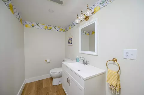 Bath - 6 Macdonald Ter #E, Scituate, MA 02066 photo 6 of 6