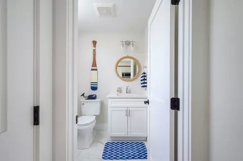 Bath - 6 Macdonald Ter #E, Scituate, MA 02066 photo 1 of 6