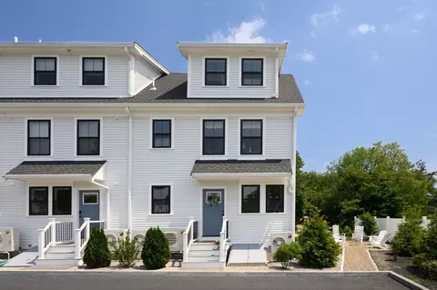 Exterior - 6 Macdonald Ter #E, Scituate, MA 02066 photo 6 of 8