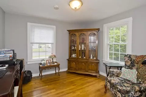 156 Powell, Springfield, MA 01118 photo 26