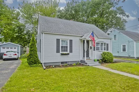 156 Powell, Springfield, MA 01118 photo 2