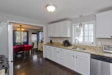 156 Powell, Springfield, MA 01118 photo 18