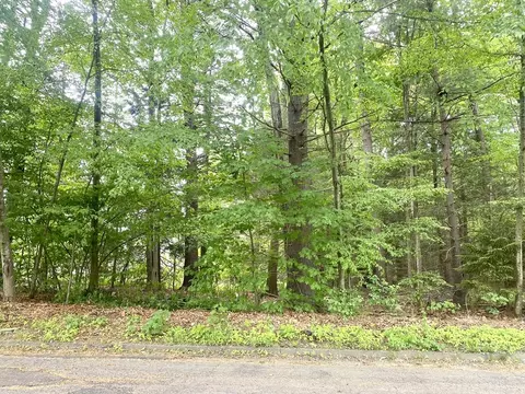 lot0 Surrey Ln, Westfield, MA 01085
