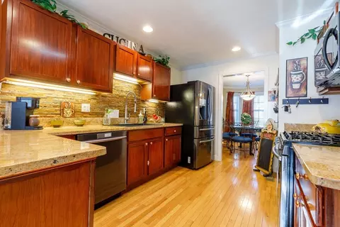41 Whispering Pine Cir #41, Worcester, MA 01606 photo 6