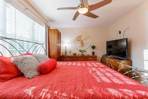 41 Whispering Pine Cir #41, Worcester, MA 01606 photo 15