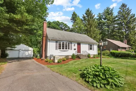 45 Donamor Ln, East Longmeadow, MA 01028
