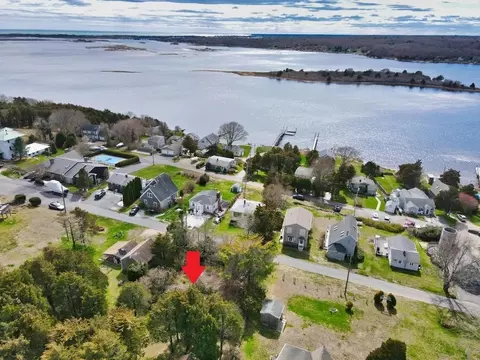 0 Pettey Ln, Westport, MA 02790