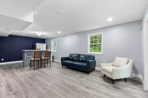 Living - 3 Anders Way, Acton, MA 01720 photo 2 of 3