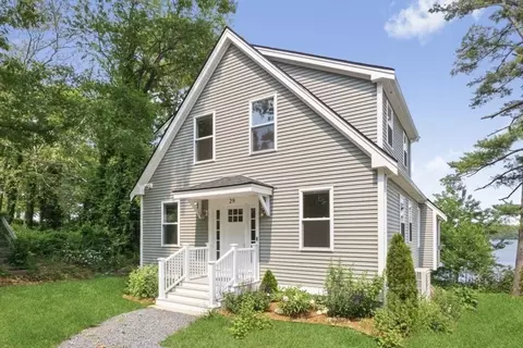 29 Bumpus Rd, Plymouth, MA 02360