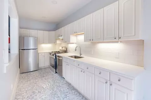 1666 Washington St #2, Boston, MA 02118