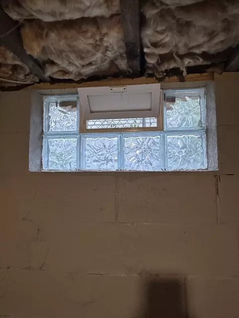 25 Clifton Ave, Springfield, MA 01105 photo 35
