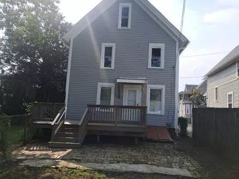 25 Clifton Ave, Springfield, MA 01105 photo 3