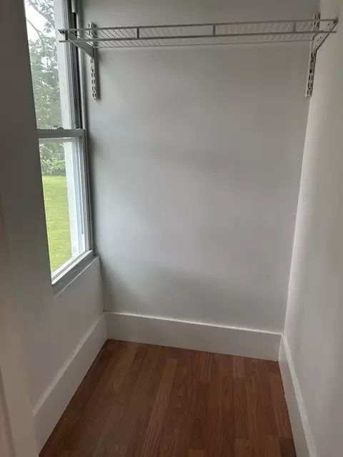 25 Clifton Ave, Springfield, MA 01105 photo 18