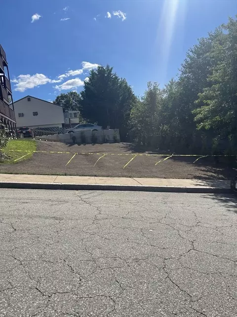 131 Stewart St #3A, Fall River, MA 02720 photo 12