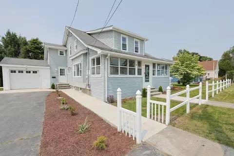 18 Beaumont Rd, Worcester, MA 01604