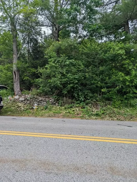 0 Lower Gore Rd, Webster, MA 01570